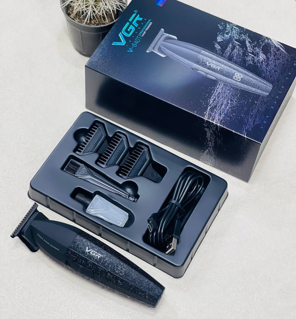 ماشین اصلاح وی جی آر مدل V640T